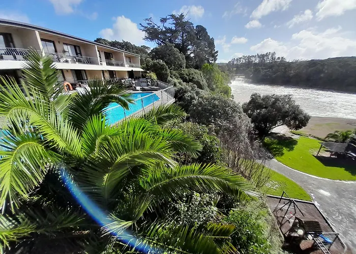 Motel: Waterfalls Estate - Motel & Campground